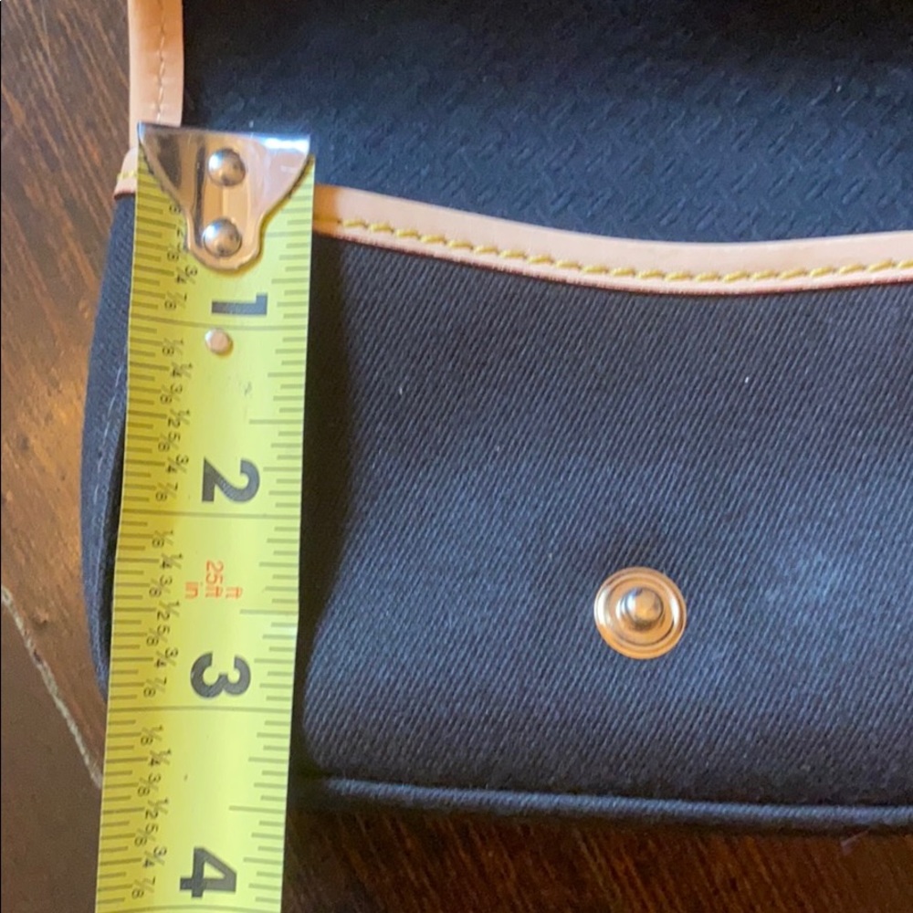 Dooney & Bourke Leather Trim Wristlet - Picture 12 of 12